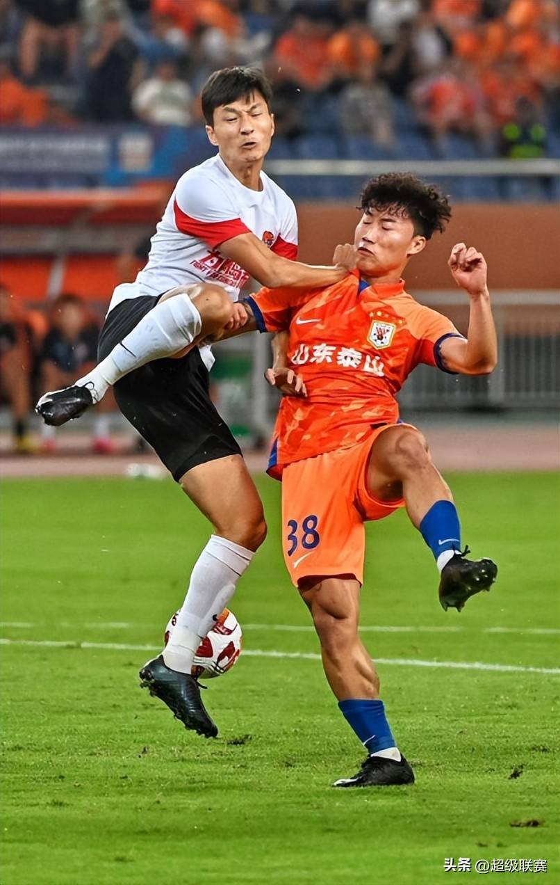 开元娱乐-今晨山东泰山调整名单以备足总杯，扳平良机环节打磨，压力陡增，细节决定成败的简单介绍