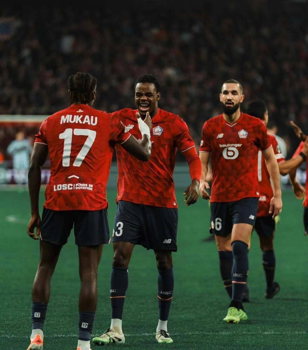 开元体育-纽卡斯尔训练开放日,今晚队长鼓劲引欢呼,法甲在即,年轻球员得到机会的简单介绍