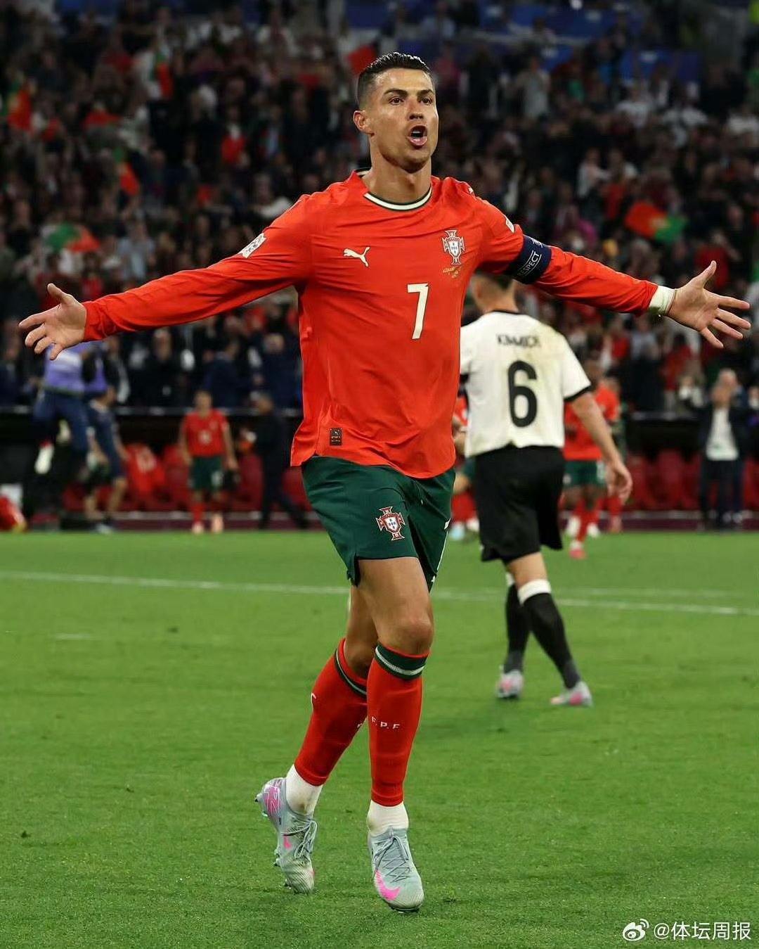 开云体育下载-风云突变！葡萄牙体育冲刺阶段强势反弹；德甲版图或变；球迷炸锅；心理建设被强调的简单介绍